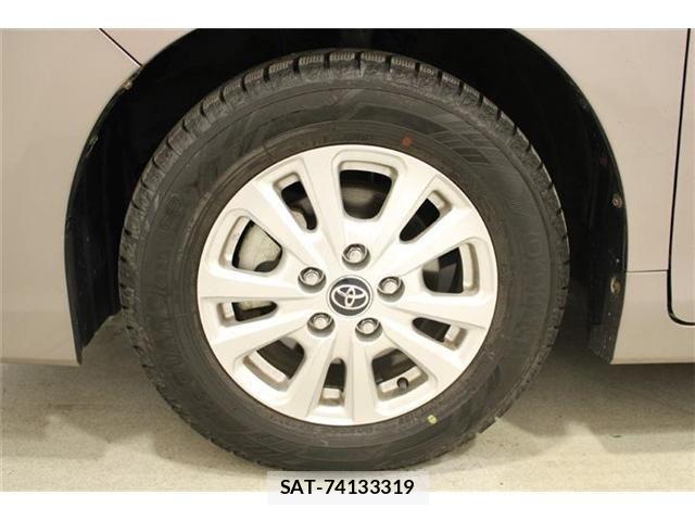 Toyota NOAH HYBRID 2018-10 6910409-24