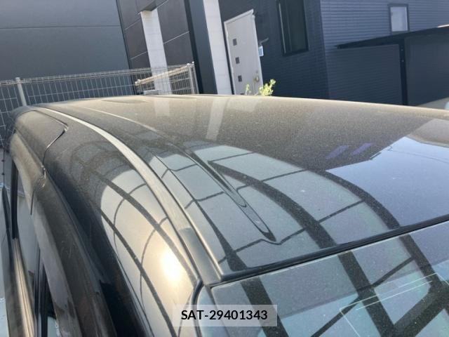 Toyota NOAH HYBRID 2015-03 6910423-9
