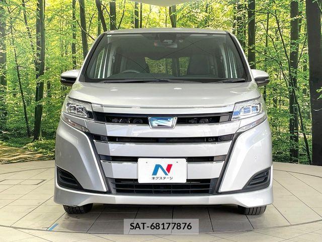 Toyota NOAH HYBRID 2019-10 6910411-14