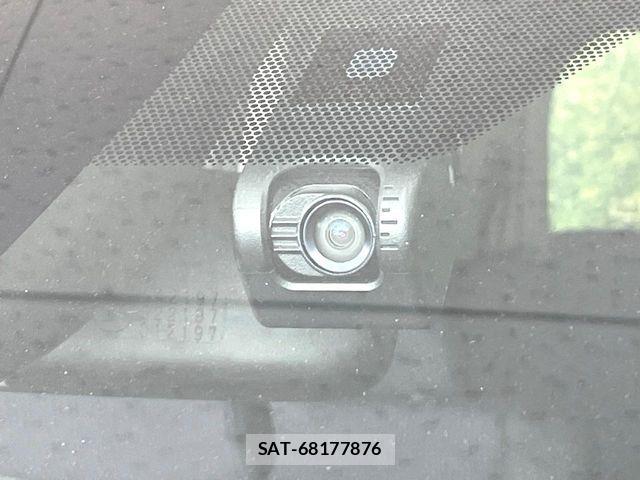Toyota NOAH HYBRID 2019-10 6910411-6