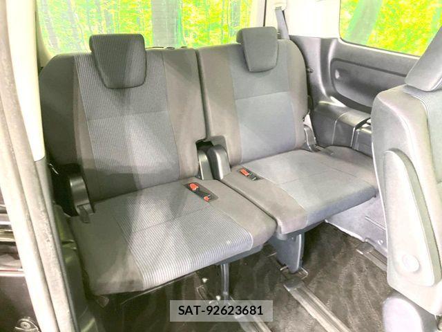 Toyota NOAH HYBRID 2014-06 6910424-9