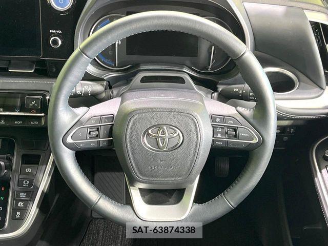Toyota NOAH HYBRID 2023-07 6996428-11