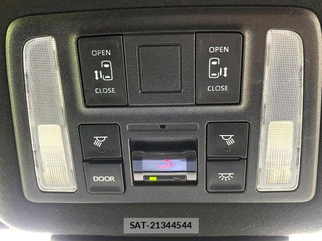 Toyota NOAH HYBRID 2024-03 6996424-5
