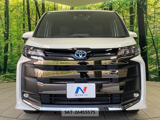 Toyota NOAH HYBRID 2024-04 6996426-14