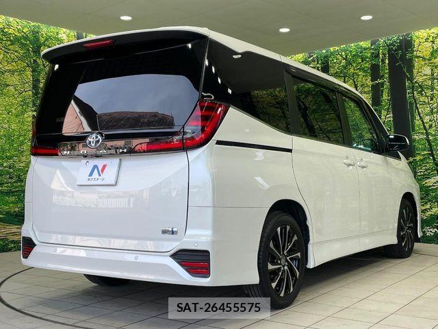 Toyota NOAH HYBRID 2024-04 6996426-17
