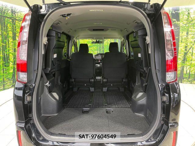 Toyota NOAH HYBRID 2014-09 6996446-9