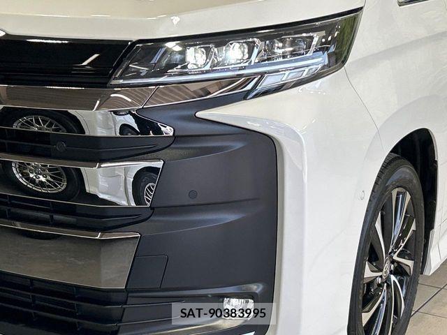 Toyota NOAH HYBRID 2022-06 6996469-12