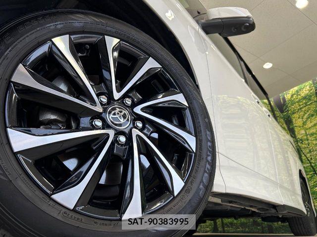 Toyota NOAH HYBRID 2022-06 6996469-13