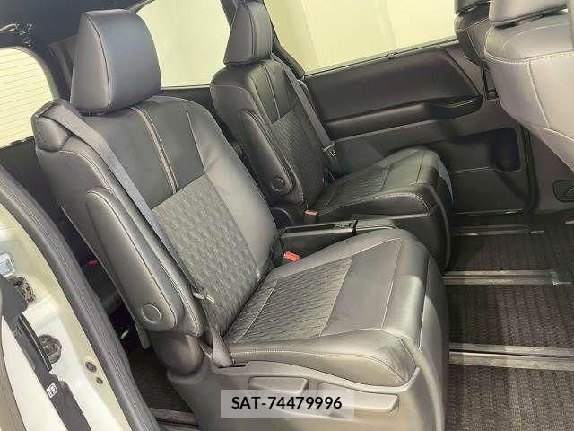 Toyota NOAH HYBRID 2024-10 6996457-10