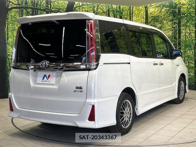 Toyota NOAH HYBRID 2019-11 6996481-16