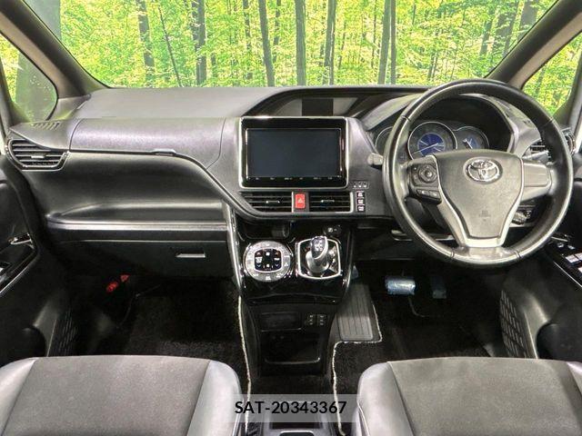 Toyota NOAH HYBRID 2019-11 6996481-1
