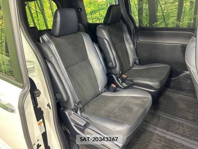 Toyota NOAH HYBRID 2019-11 6996481-7