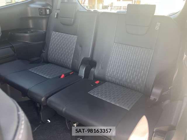 Toyota NOAH HYBRID 2026-01 6996411-8