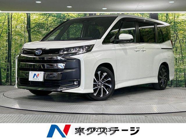 Toyota NOAH HYBRID 2023-02 7021090-0