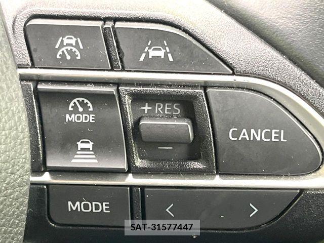 Toyota NOAH HYBRID 2023-06 7021091-6