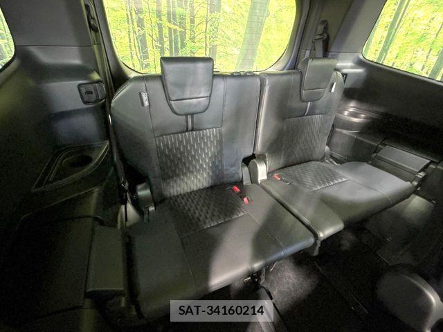Toyota NOAH HYBRID 2025-05 7021088-10