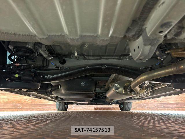 Toyota NOAH HYBRID 2023-03 7021093-18