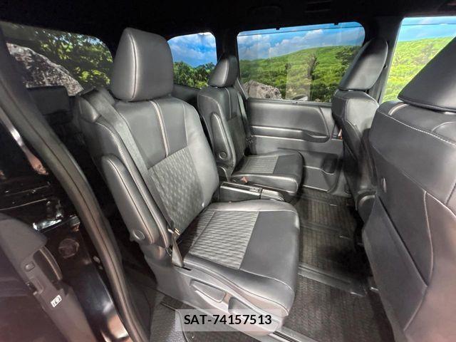 Toyota NOAH HYBRID 2023-03 7021093-8