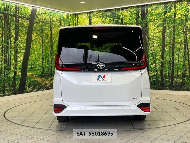 Toyota NOAH HYBRID 2026-01 7059960-15