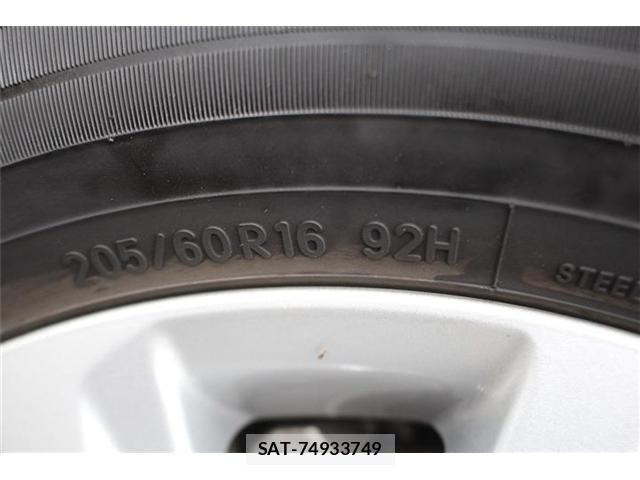 Toyota NOAH HYBRID 2023-01 7059970-19
