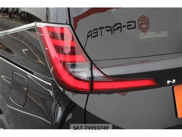 Toyota NOAH HYBRID 2023-01 7059970-29