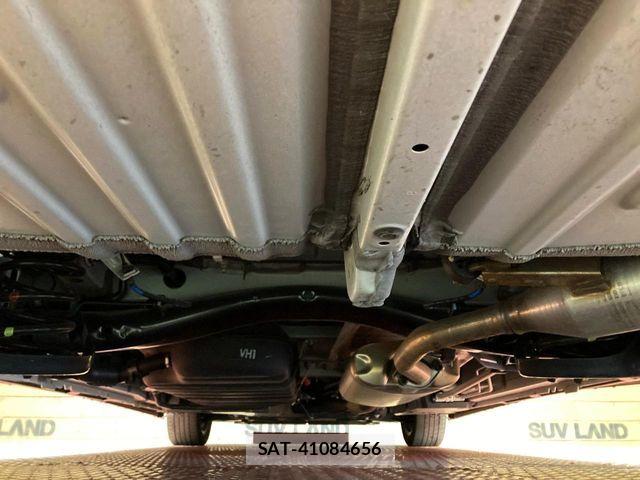 Toyota NOAH HYBRID 2023-02 7059966-18