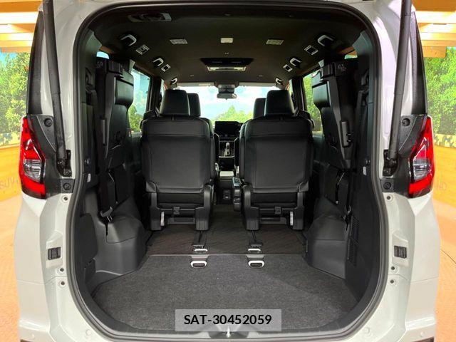 Toyota NOAH HYBRID 2026-02 7059961-12