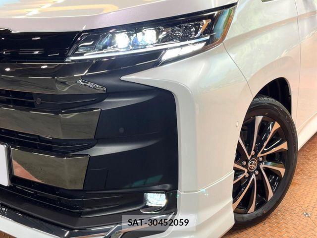 Toyota NOAH HYBRID 2026-02 7059961-13