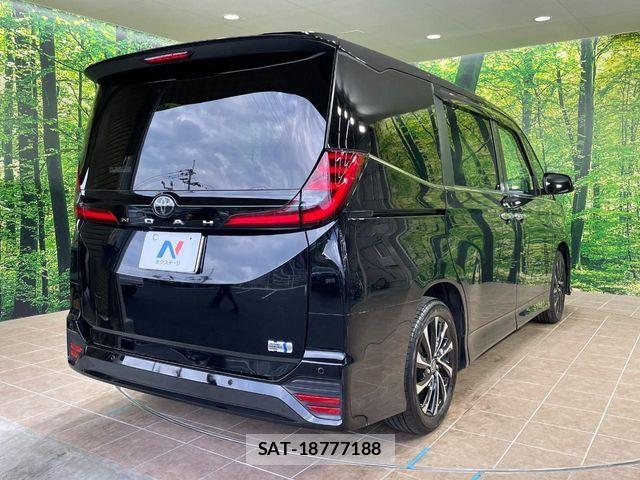 Toyota NOAH HYBRID 2024-04 7059967-17