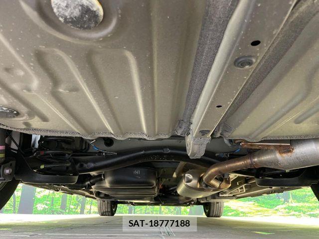 Toyota NOAH HYBRID 2024-04 7059967-19