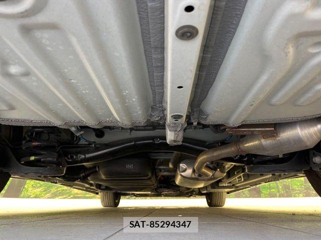 Toyota NOAH HYBRID 2024-02 7057220-19