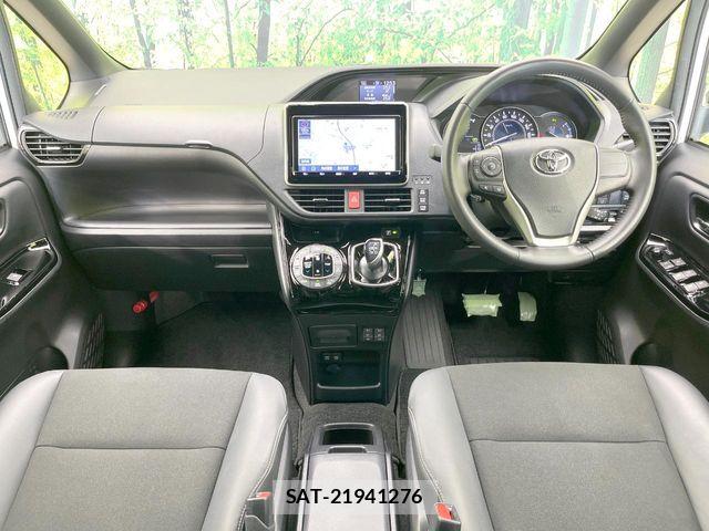 Toyota NOAH HYBRID 2020-03 7059975-1