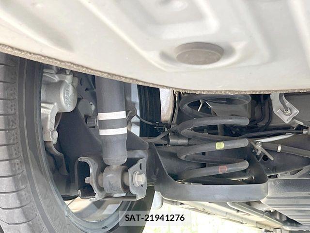 Toyota NOAH HYBRID 2020-03 7059975-19