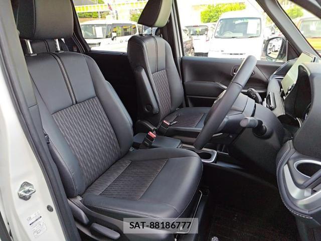Toyota NOAH HYBRID 2023-02 7059969-20