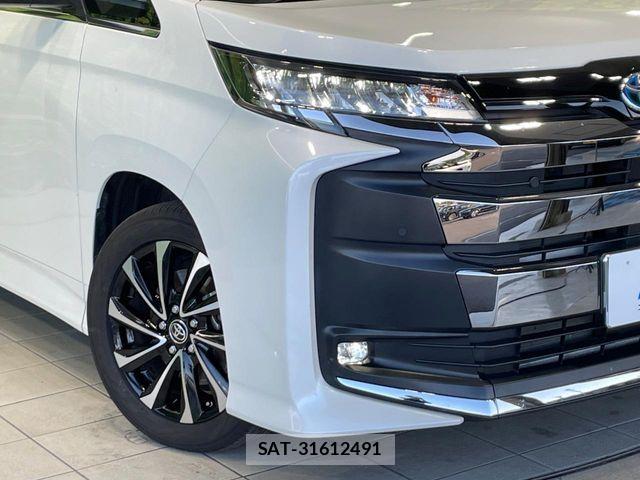Toyota NOAH HYBRID 2022-08 7059968-11