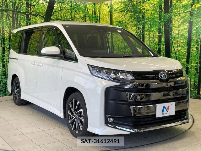 Toyota NOAH HYBRID 2022-08 7059968-15