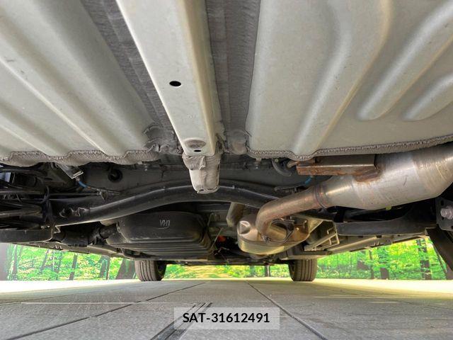 Toyota NOAH HYBRID 2022-08 7059968-18