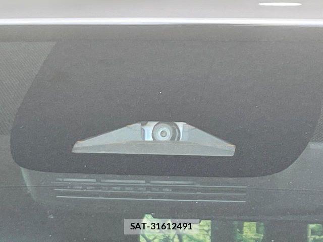 Toyota NOAH HYBRID 2022-08 7059968-4
