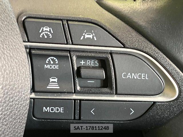 Toyota NOAH HYBRID 2022-10 7059965-4