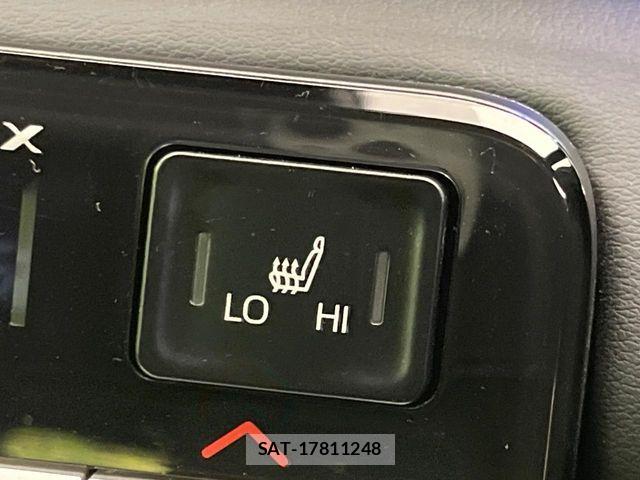 Toyota NOAH HYBRID 2022-10 7059965-6