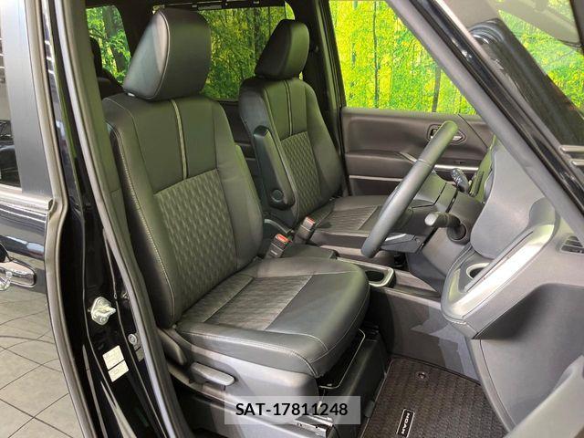 Toyota NOAH HYBRID 2022-10 7059965-7