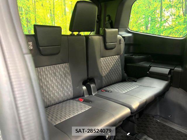 Toyota NOAH HYBRID 2025-10 7198705-9