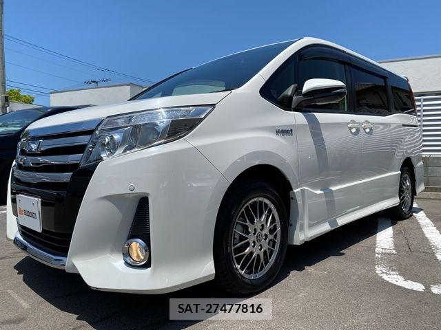 Toyota NOAH HYBRID 2016-04 7222826-3
