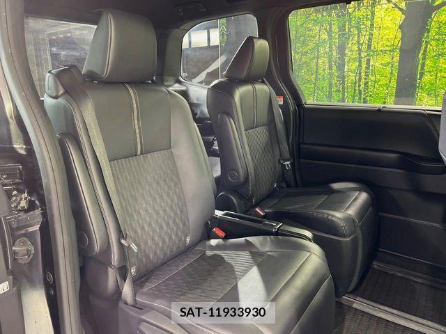 Toyota NOAH HYBRID 2022-12 7222839-10