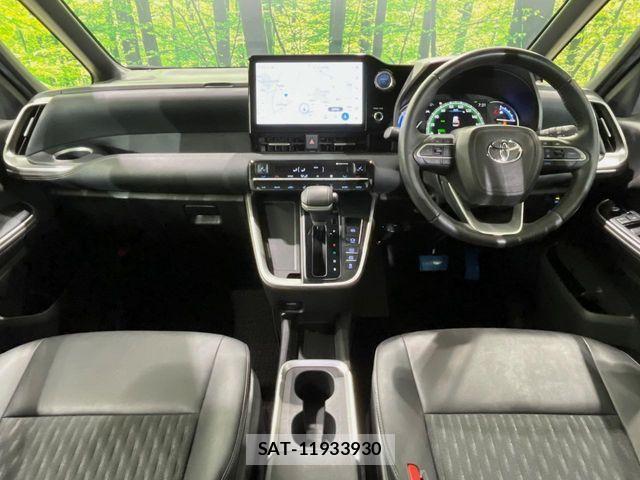 Toyota NOAH HYBRID 2022-12 7222839-1