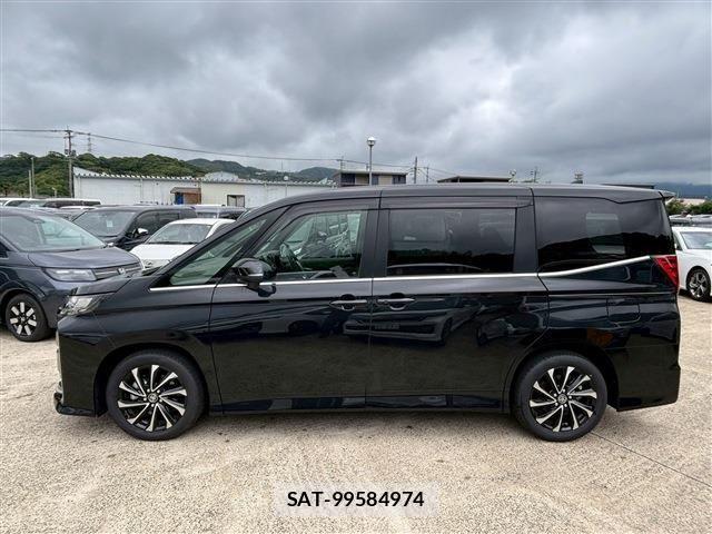 Toyota NOAH HYBRID 2025-10 7222865-12