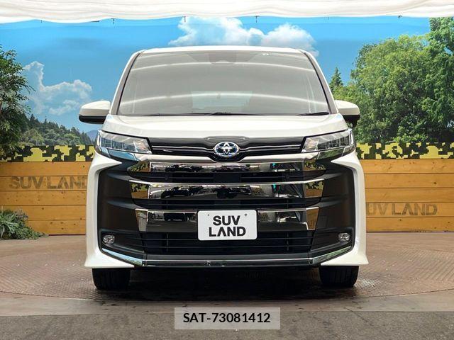 Toyota NOAH HYBRID 2022-08 7222834-13
