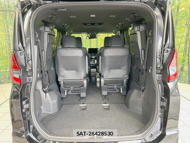 Toyota NOAH HYBRID 2022-06 7215706-10