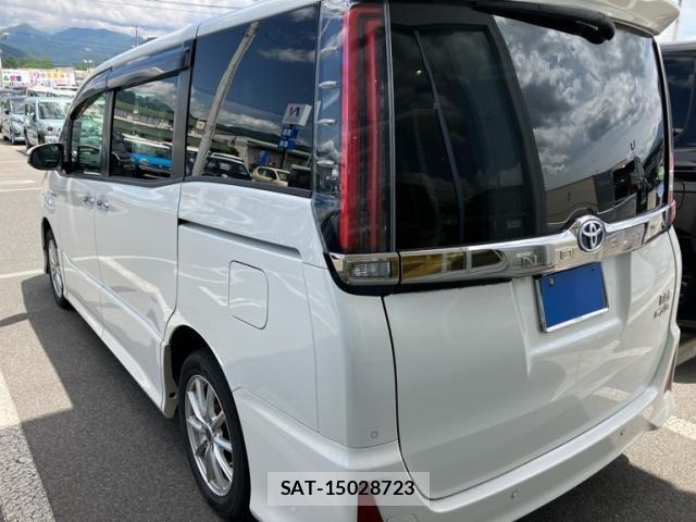 Toyota NOAH HYBRID 2019-02 7222833-8