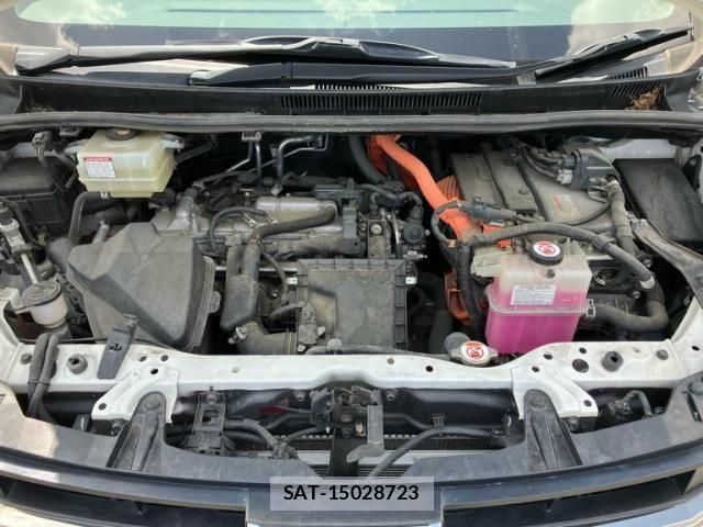 Toyota NOAH HYBRID 2019-02 7222833-18